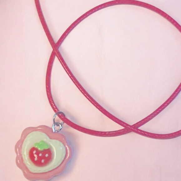 Silver Tone Acrylic Strawberry Heart Pink & Cream Necklace - Picture 2 of 2